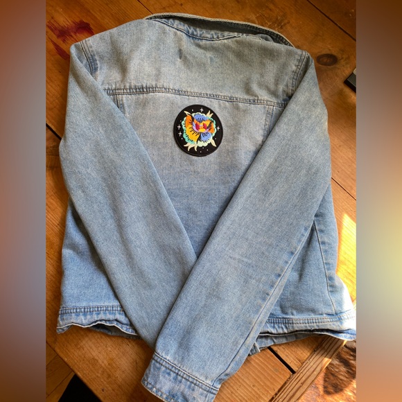 Jean jacket with Pyramid Scheme Cosmic Peony Patch - Picture 1 of 3